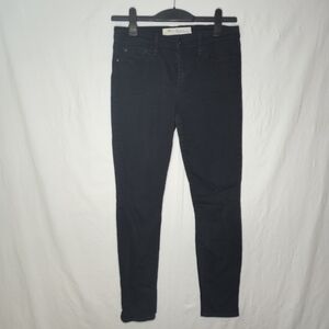 Gap 1969 Ladies True Skinny Black Jeans Size 29R